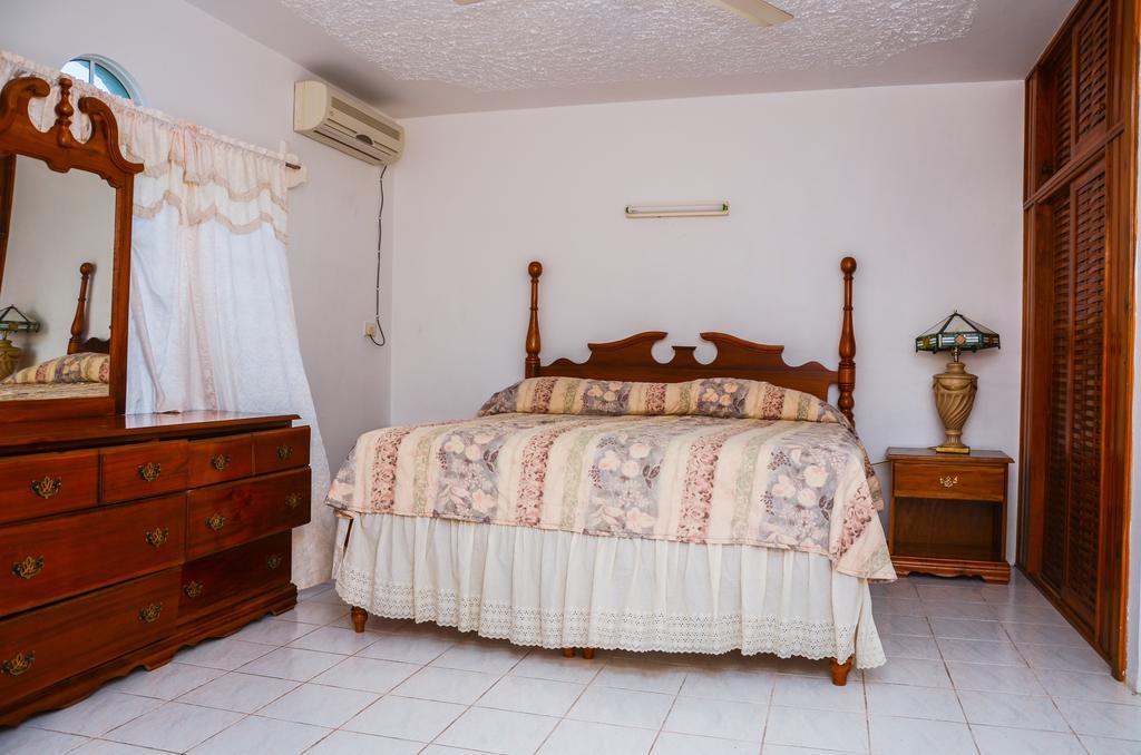 Vanvilla Guest House Negril Bilik gambar