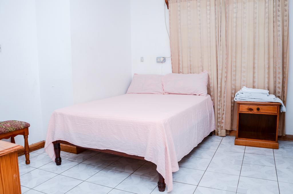 Vanvilla Guest House Negril Bilik gambar